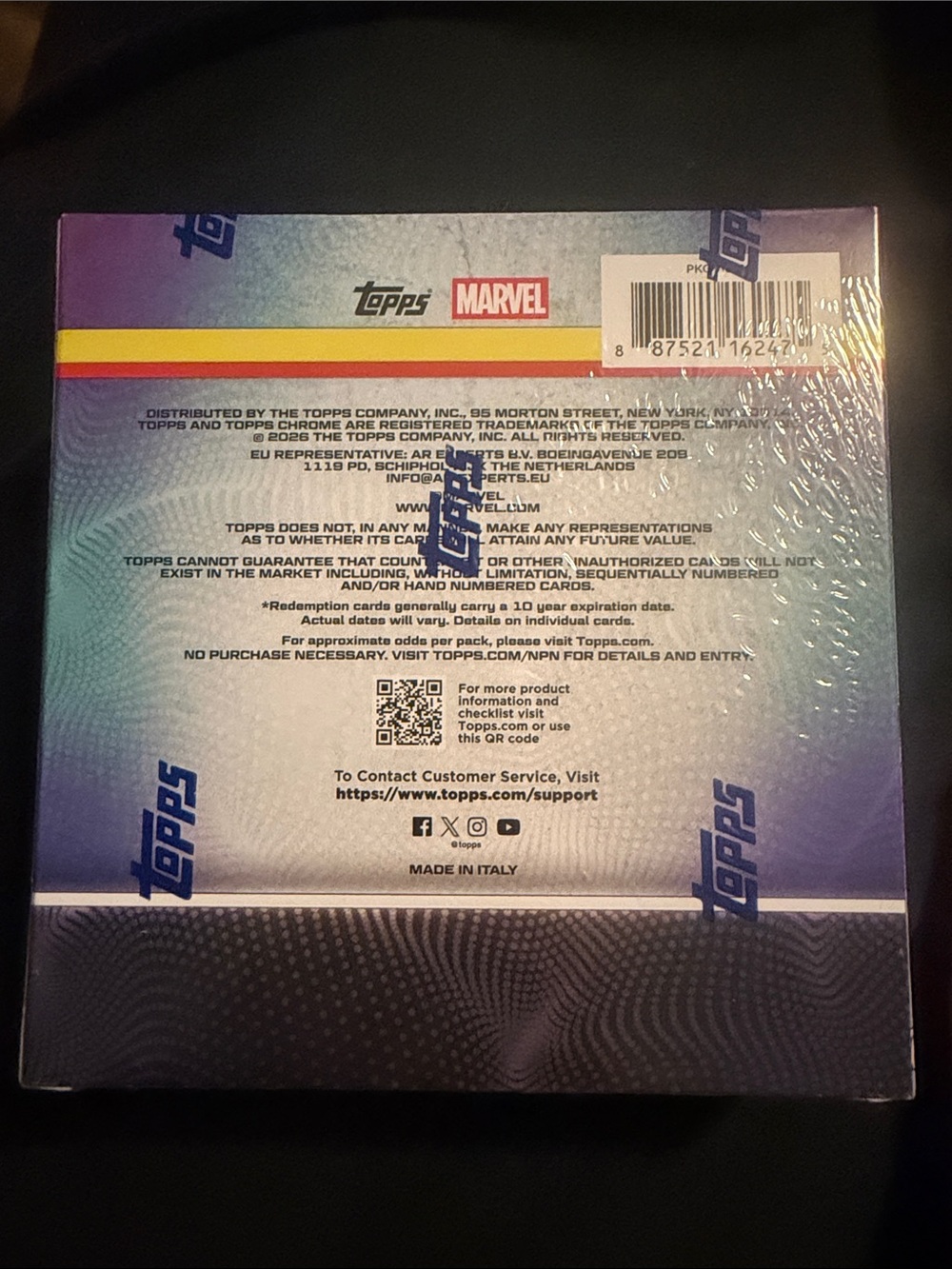 Marvel Topps Chrome 2026 Trading Cards. SEALED - Picture 2 of 6